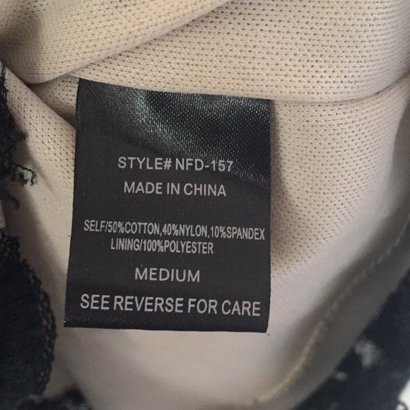 Black shear lace mini dress - Picture 3 of 4